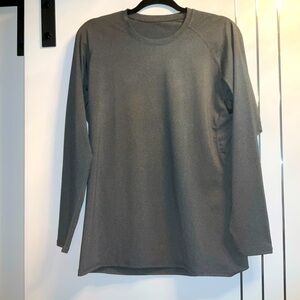 Quick Dri XXL Long Sleeved Grey T-Shirt Workout Activewear NWOT